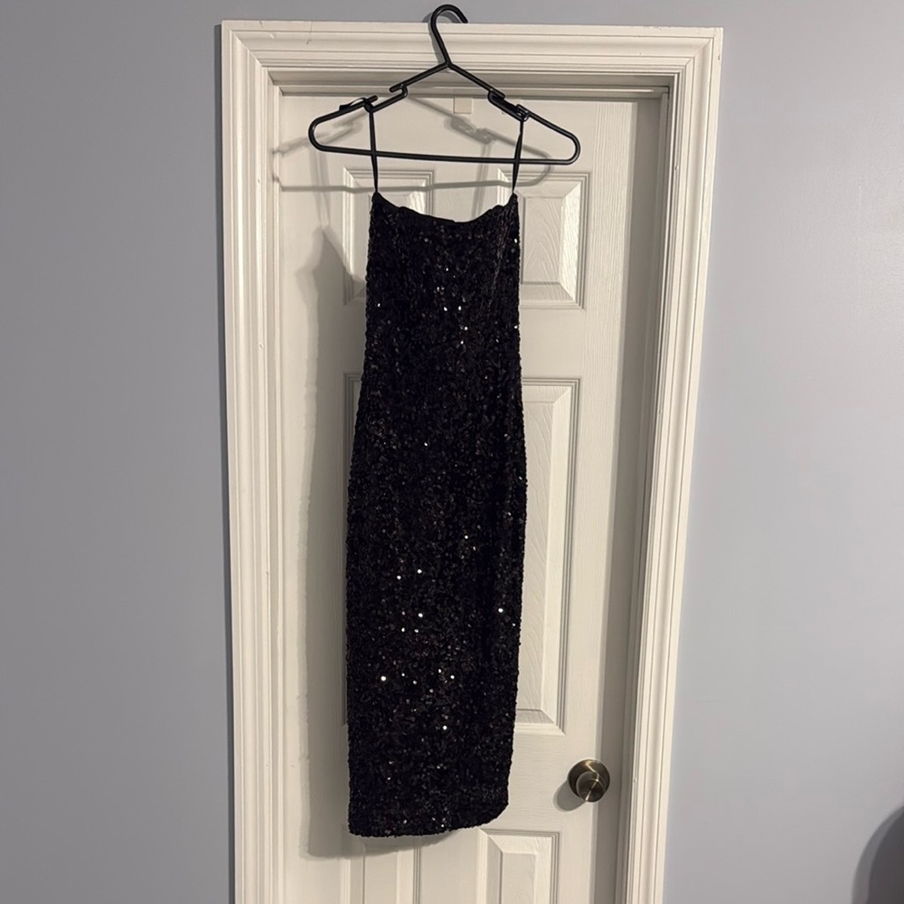 Elegant French Connection Black Strapless Sequin Dress